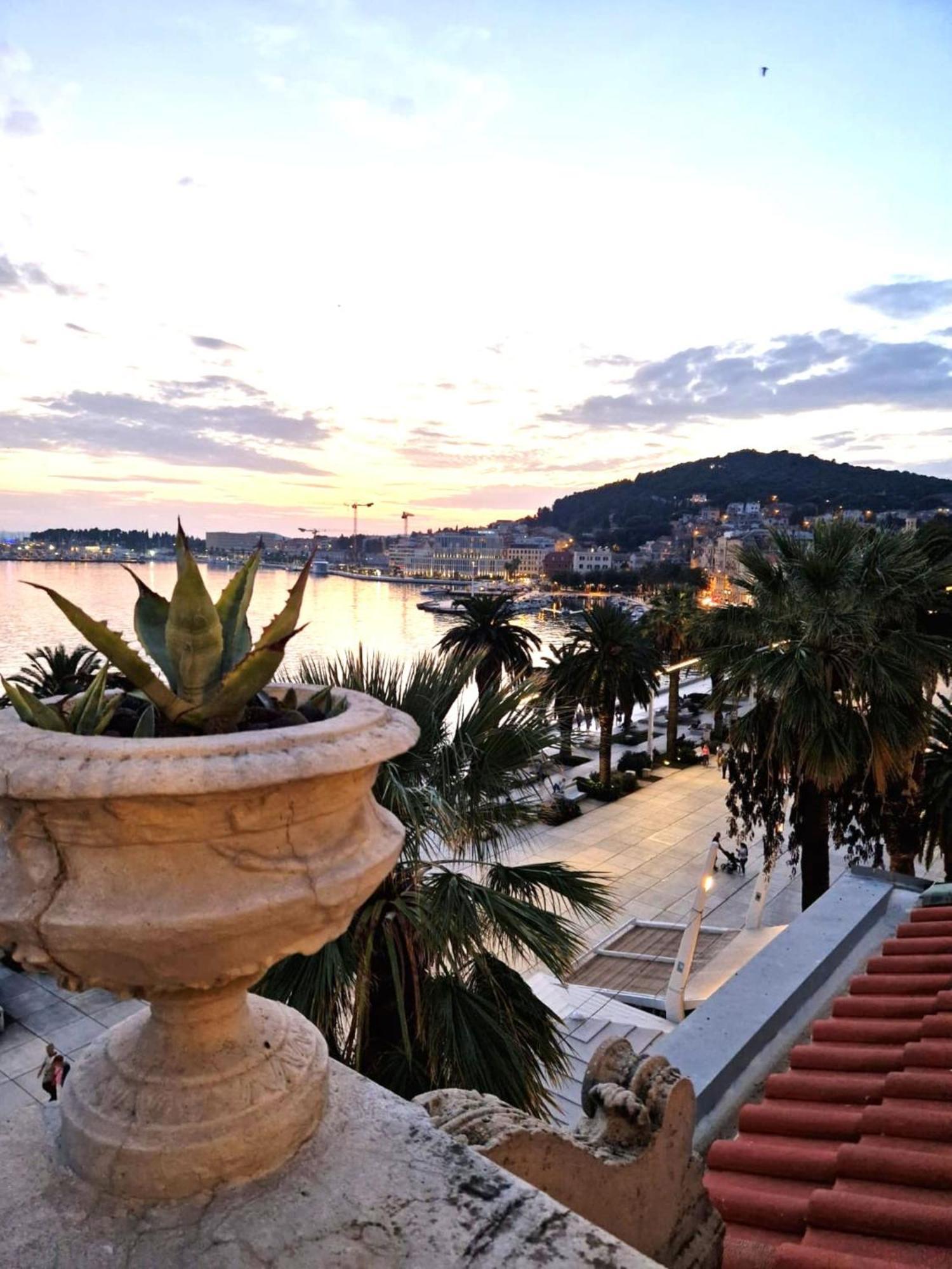 Riva Luxury Suites Σπλιτ Εξωτερικό φωτογραφία
