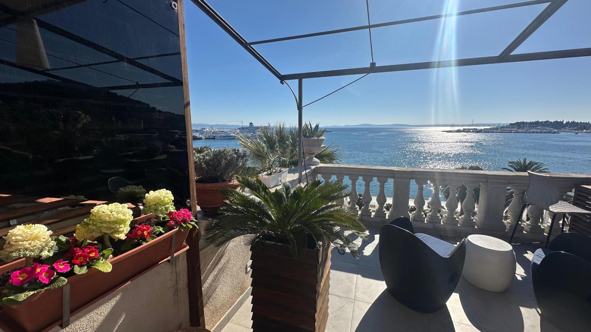 Riva Luxury Suites Σπλιτ Εξωτερικό φωτογραφία