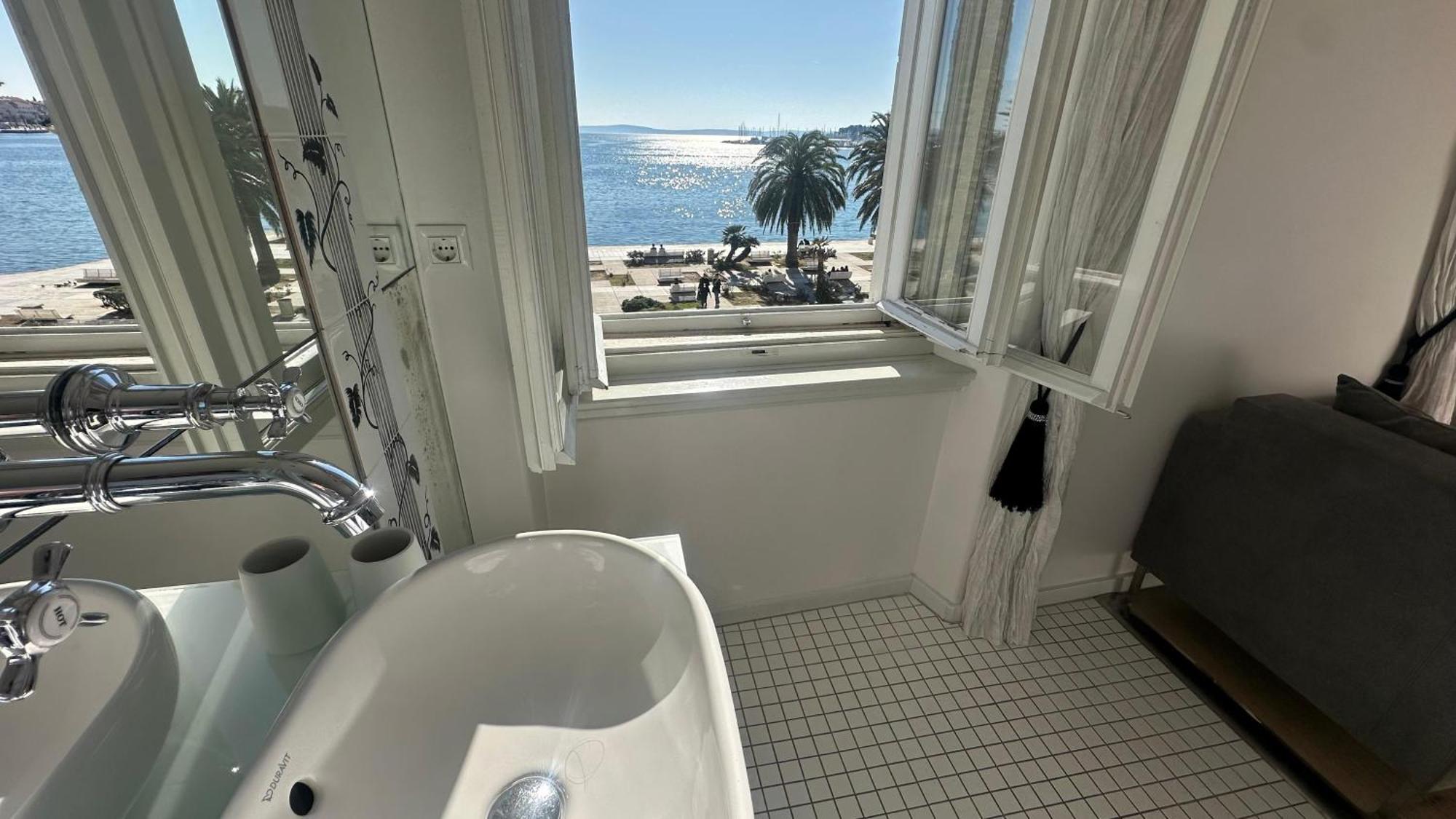 Riva Luxury Suites Σπλιτ Εξωτερικό φωτογραφία